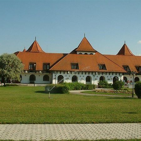 Hortobagy Club Hotel Εξωτερικό φωτογραφία