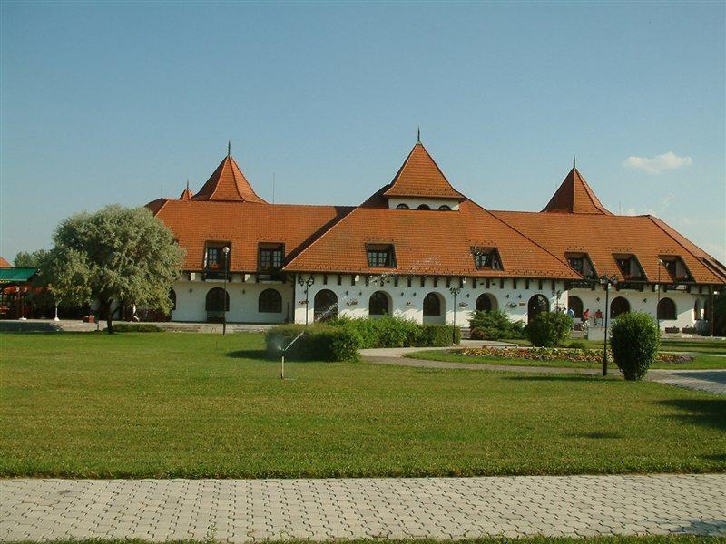 Hortobagy Club Hotel Εξωτερικό φωτογραφία